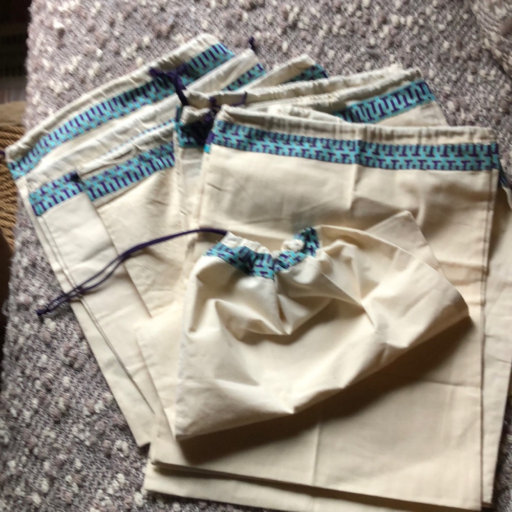 SET OF 10 new Tory Burch canvas bags!